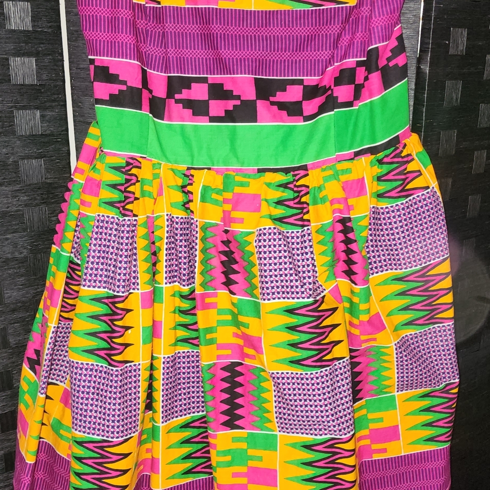 Colorful Strapless Dress with Geometric Pattern